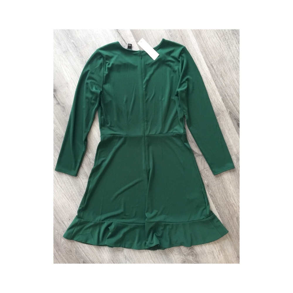 Ann Taylor • Ruffle Detail Dress - Picture 3 of 5